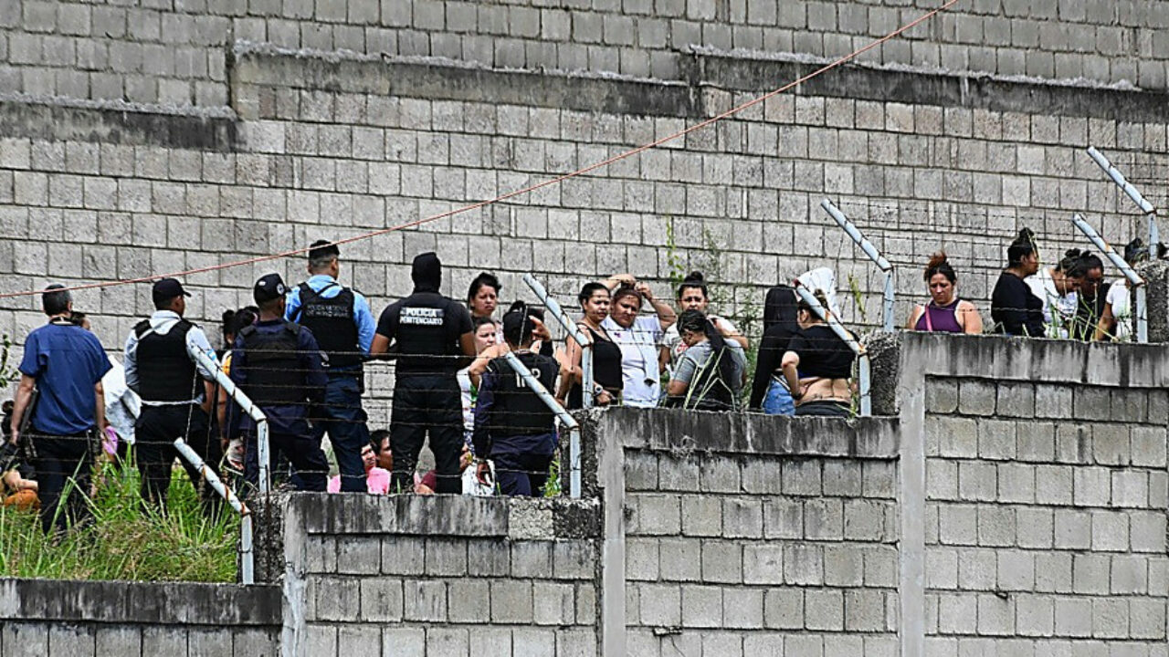 Жыныстық позициялар қандай? Желіде бұталарда блілді