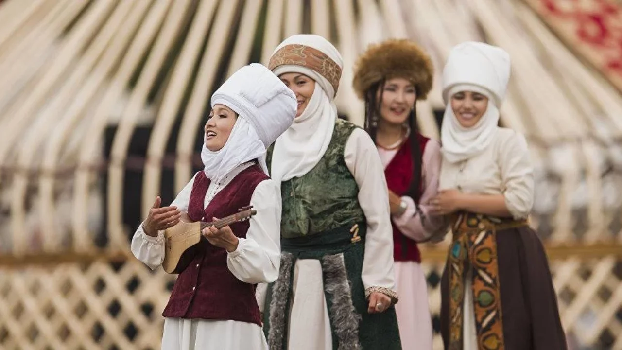 Анимациялық кейіпкерлердің транзакцияланған бейнесі